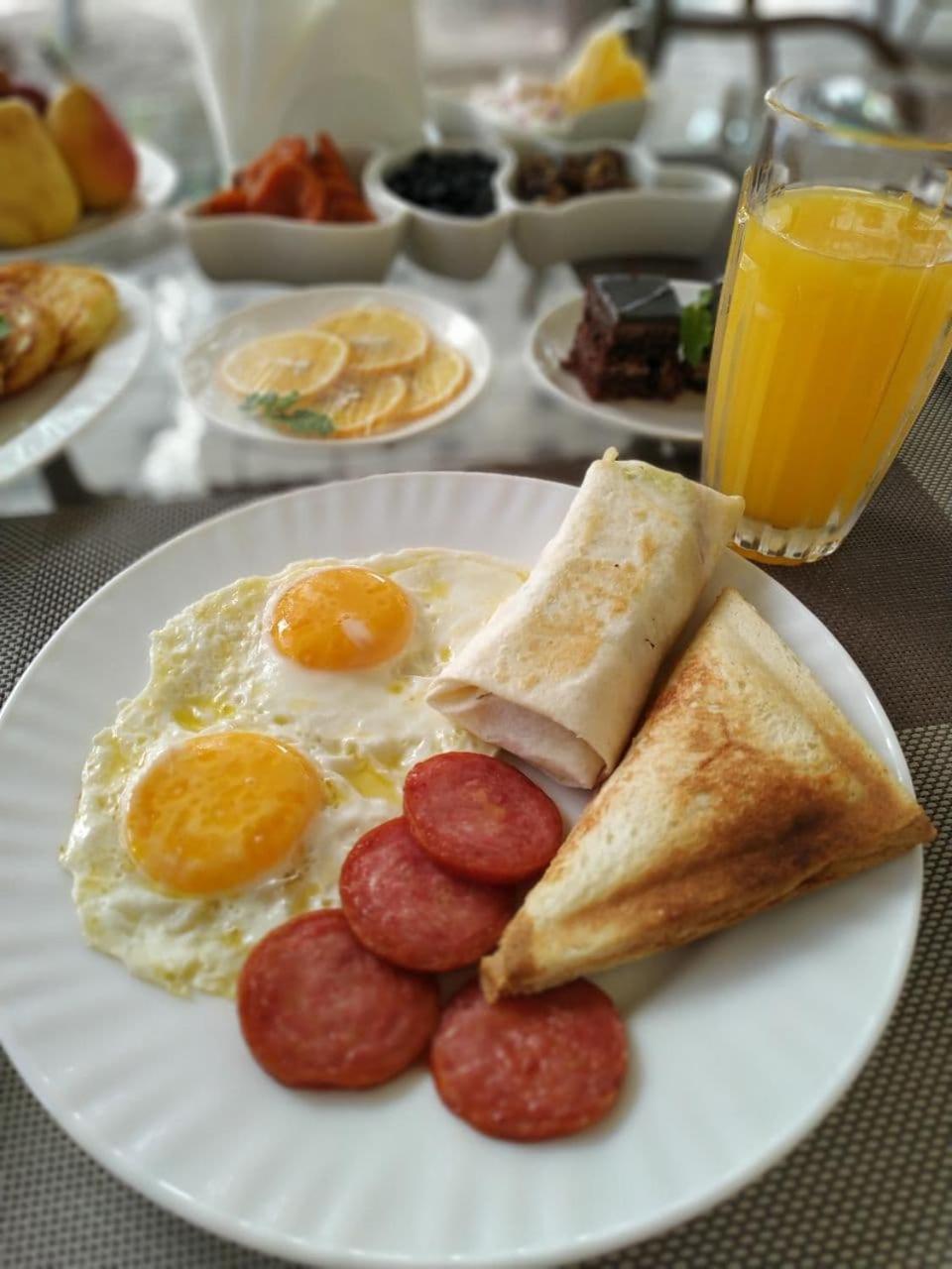 טשקנט Home Boutique Hotel מראה חיצוני תמונה